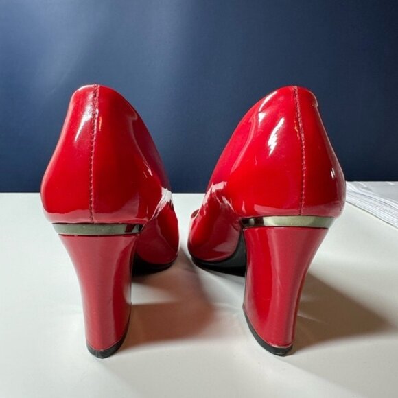 VANELi Red Patent Leather Pointed Toe Block Heels Size 6 - Picture 6 of 10